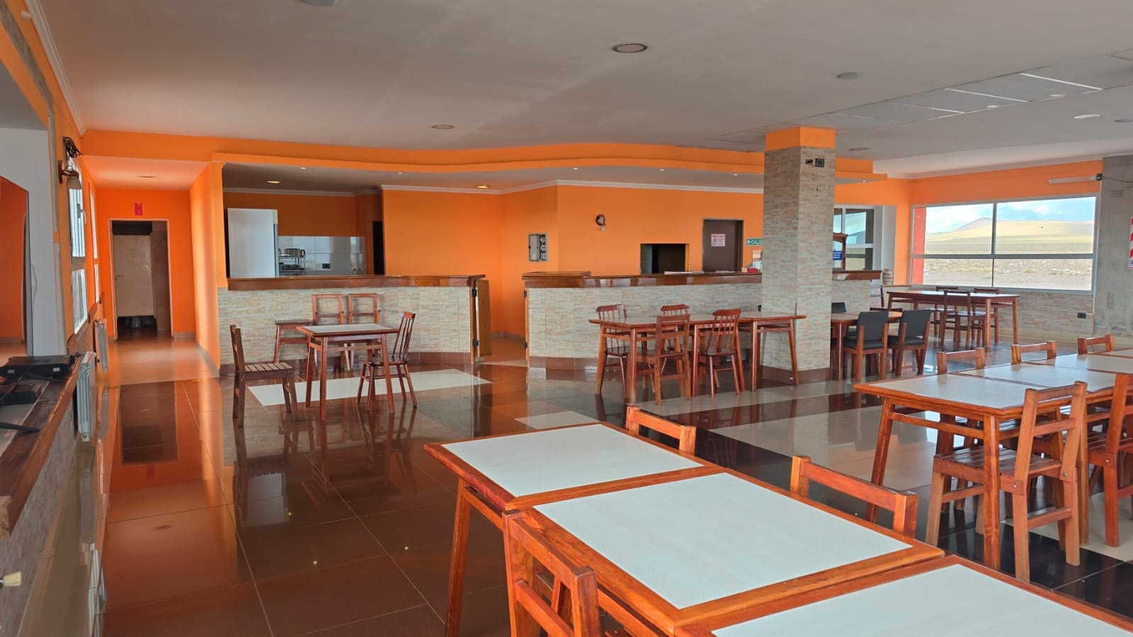 Interior del salón Las Pirkas